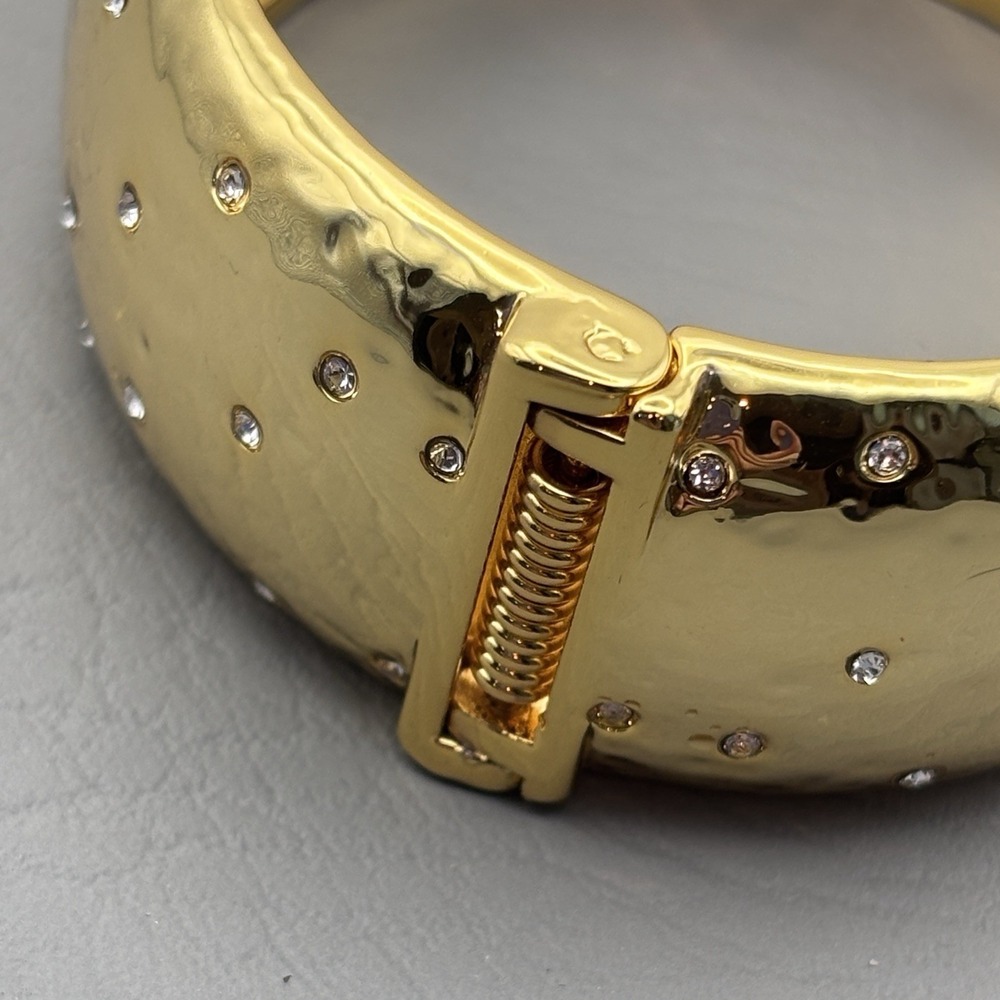 Talbots‎ Gold Tone Rhinestone Hinged Bracelet - Picture 4 of 13